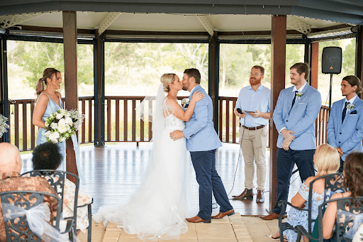 11 Quintessential Photos Every Wedding Album Needs