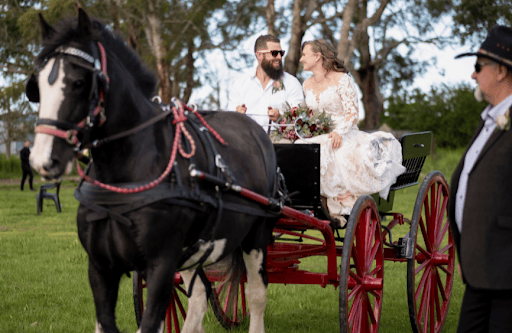11 Quintessential Photos Every Wedding Album Needs